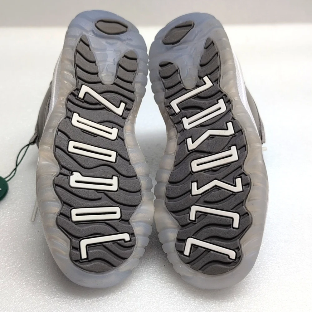 Nike Air Jordan 11 Retro Cool Gray Kids Size 11C - Picture 11 of 16